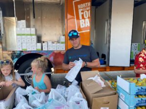 Mobile Food Pantry, Seneca, Northern Illinois Food Bank