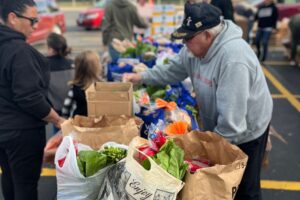 Mobile Food Pantry, Seneca, Northern Illinois Food Bank