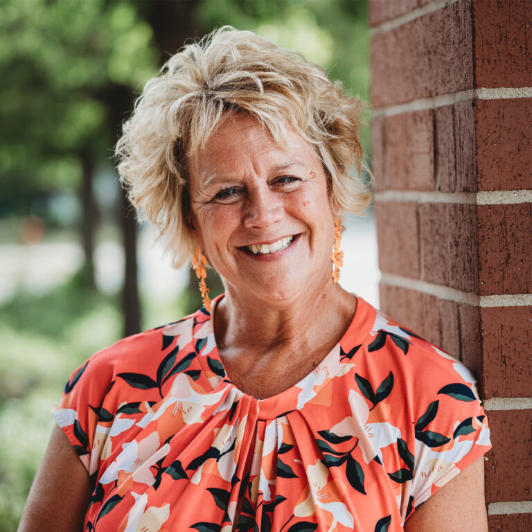 Bev Pierce Shorewood Connections